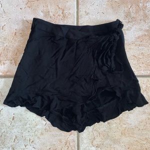 black shorts with ruffles & tie around the waste-band
